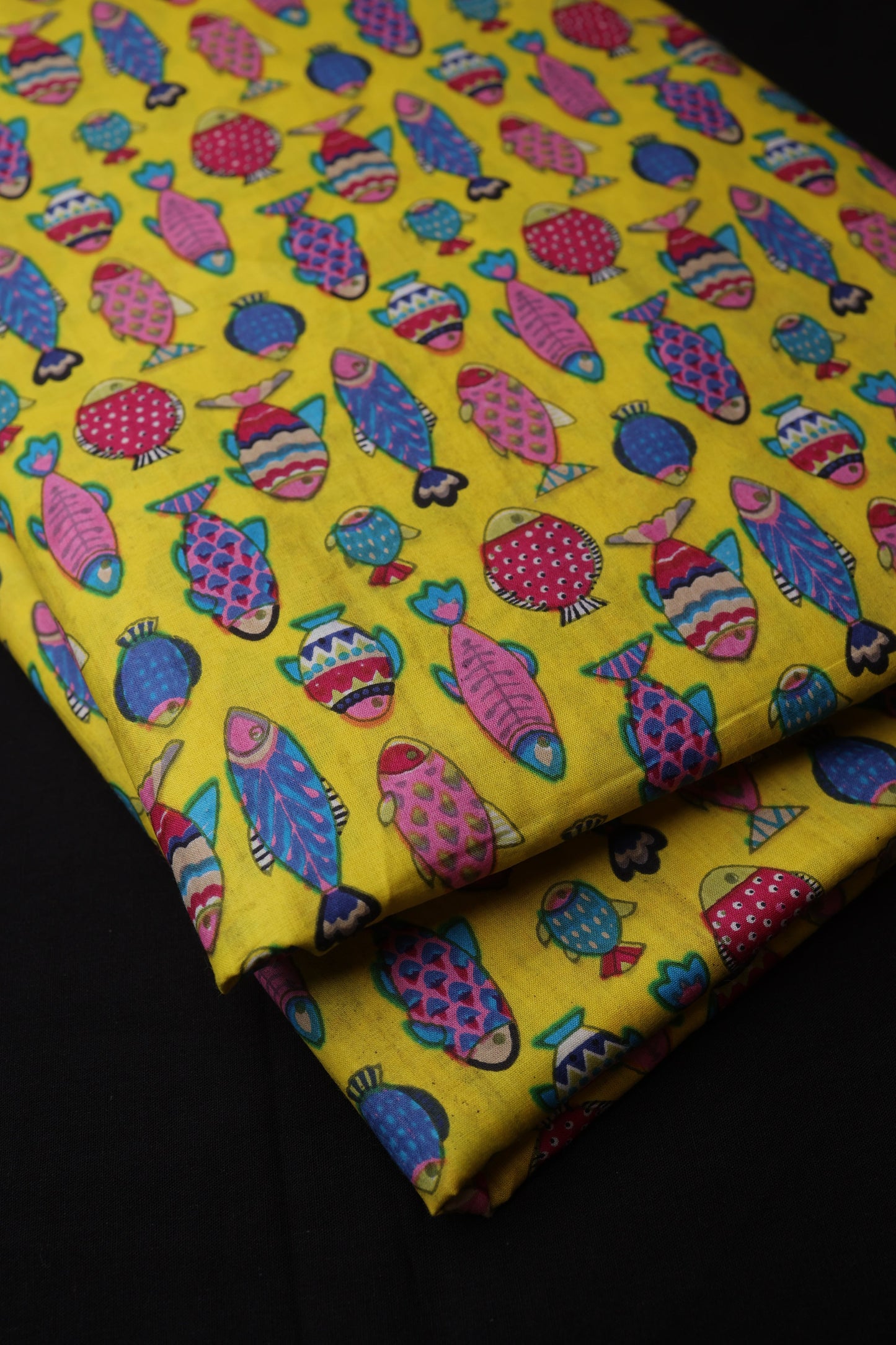 Printed cotton cambric 04